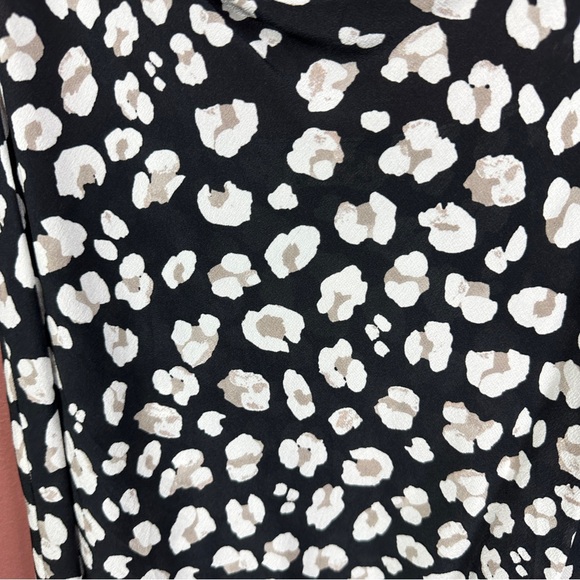 Intimately Free People size medium black & white leopard print drape neck shell - Picture 4 of 7